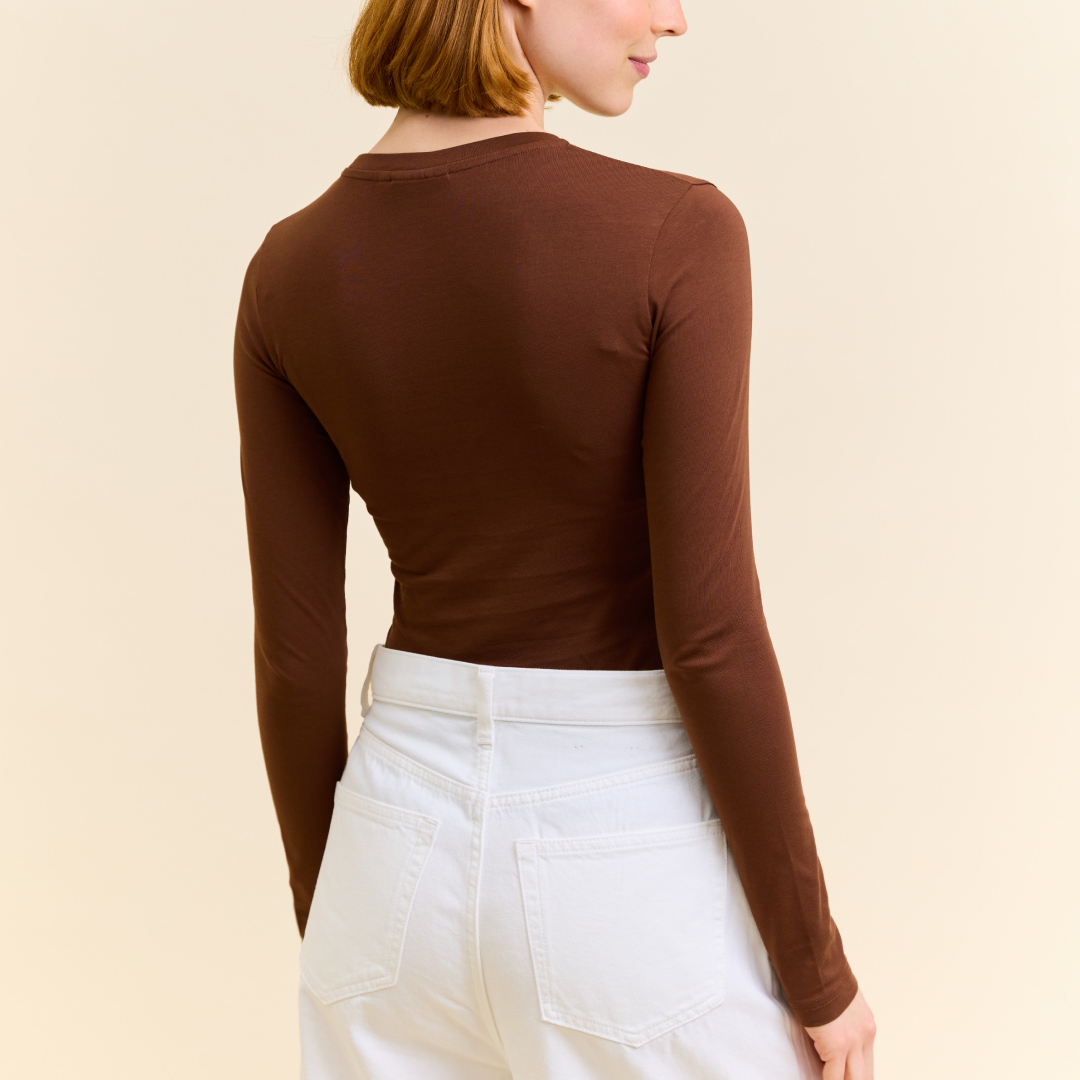 Tight Organic Cotton Long Sleeve Shirt in Dark Brown