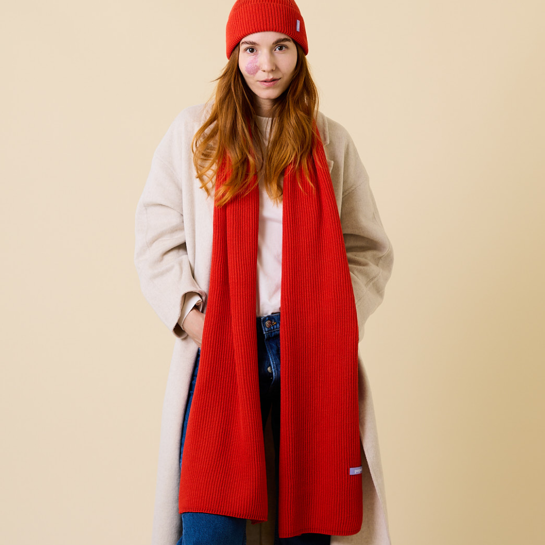 Merino Wool Scarf - Popeia Red