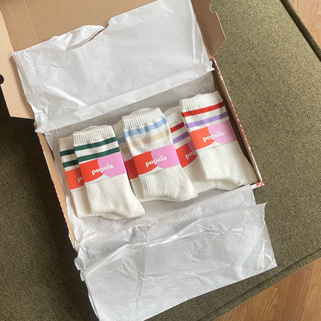 The Sporty Set: Weiße Socken aus Bio-Baumwolle