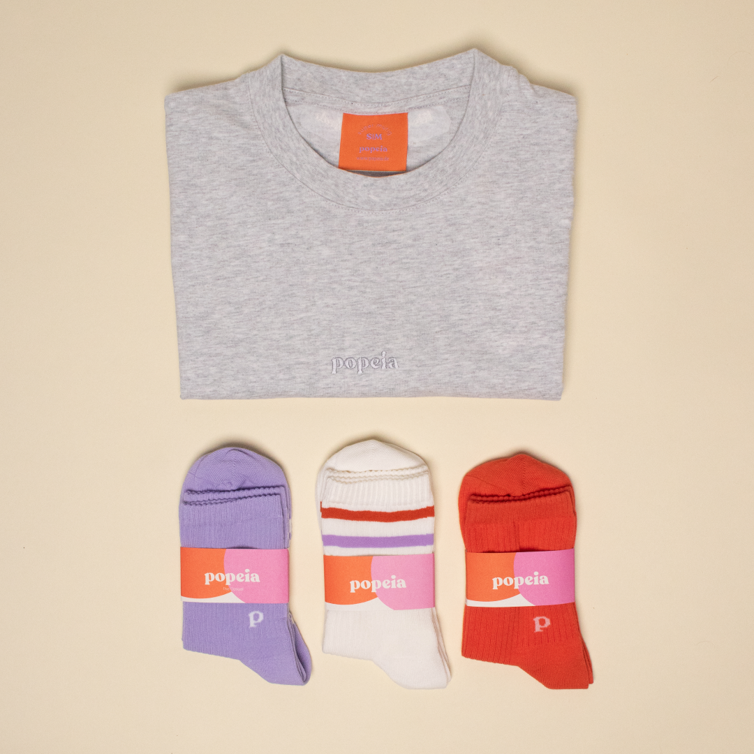 T-Shirt aus Bio-Baumwolle in Grau