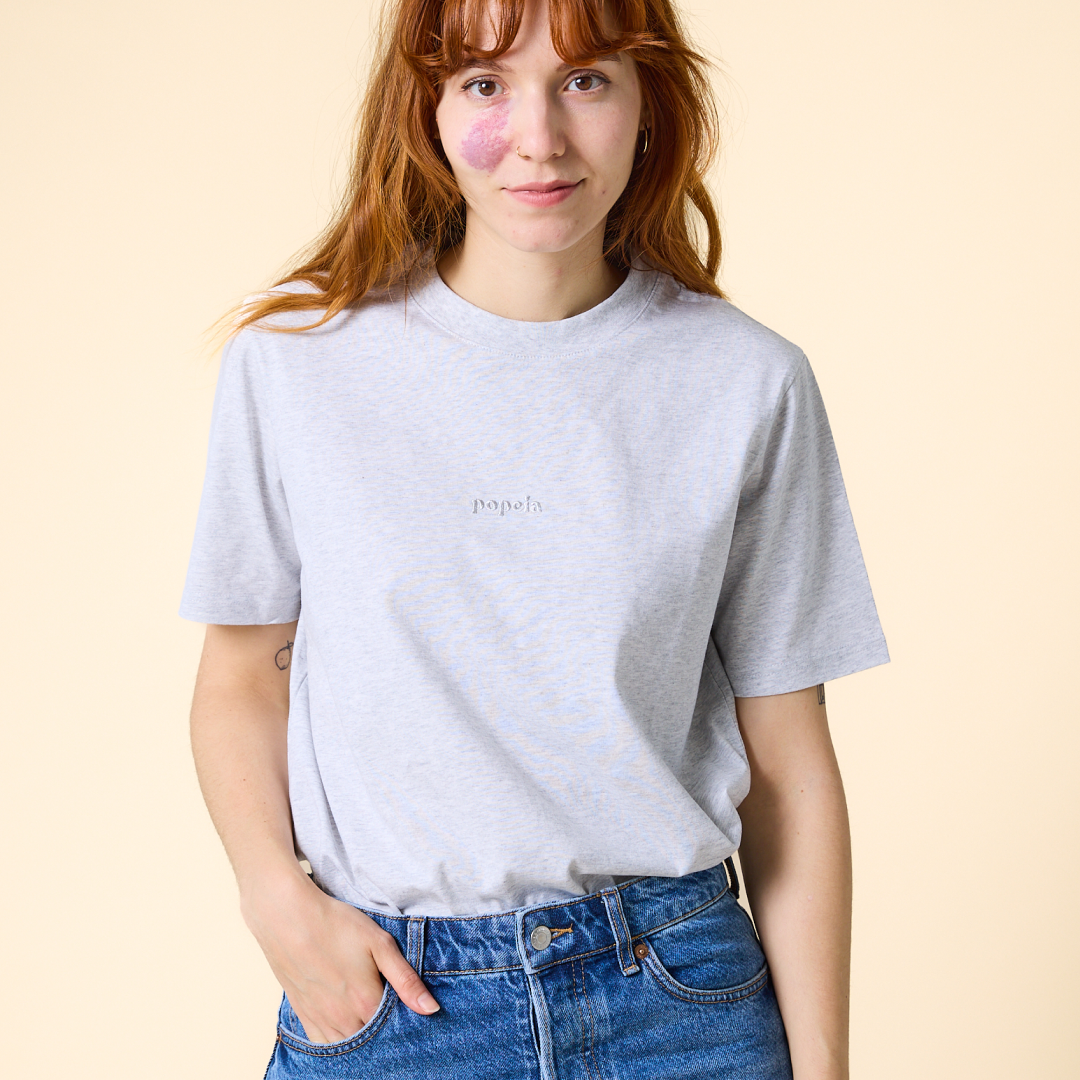 T-Shirt aus Bio-Baumwolle in Grau (100% off)