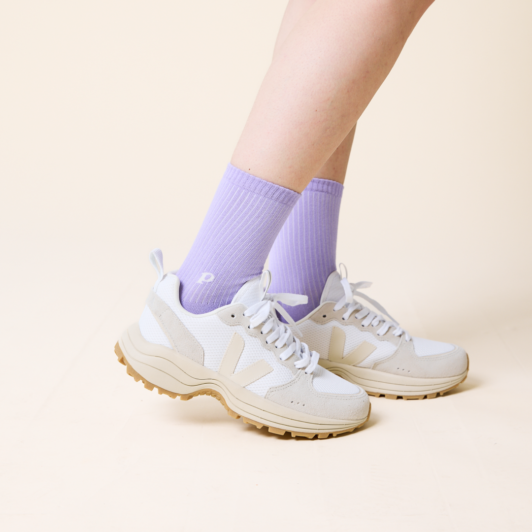 Gemischtes Set: Bunte & Weiße Socken aus Bio-Baumwolle