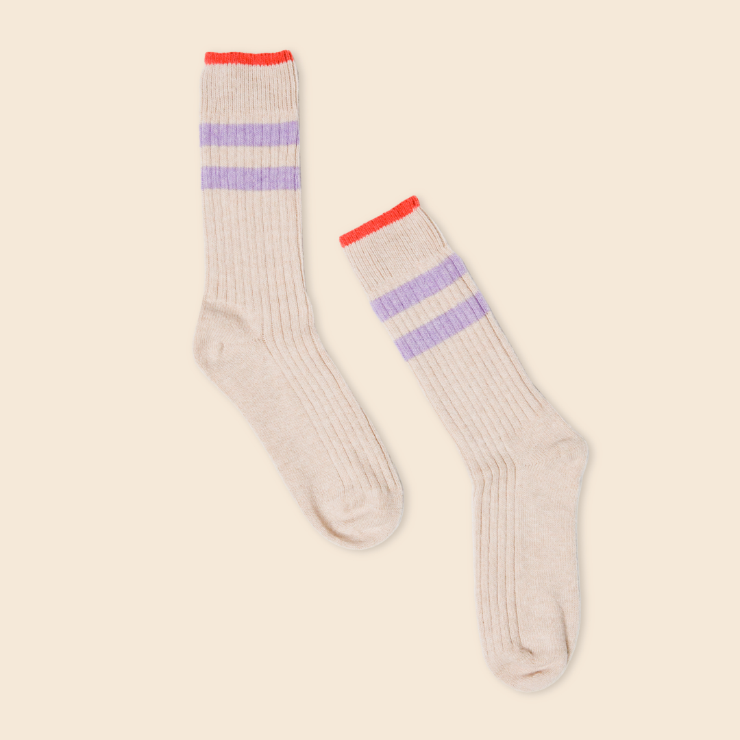 ‍Dünne Stricksocken aus Wolle in Ecru (100% off)