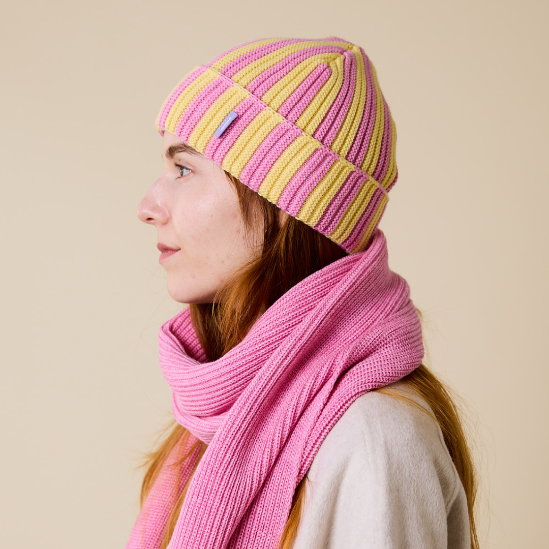 Special Beanie aus Merinowolle - Hellgelb/Pink