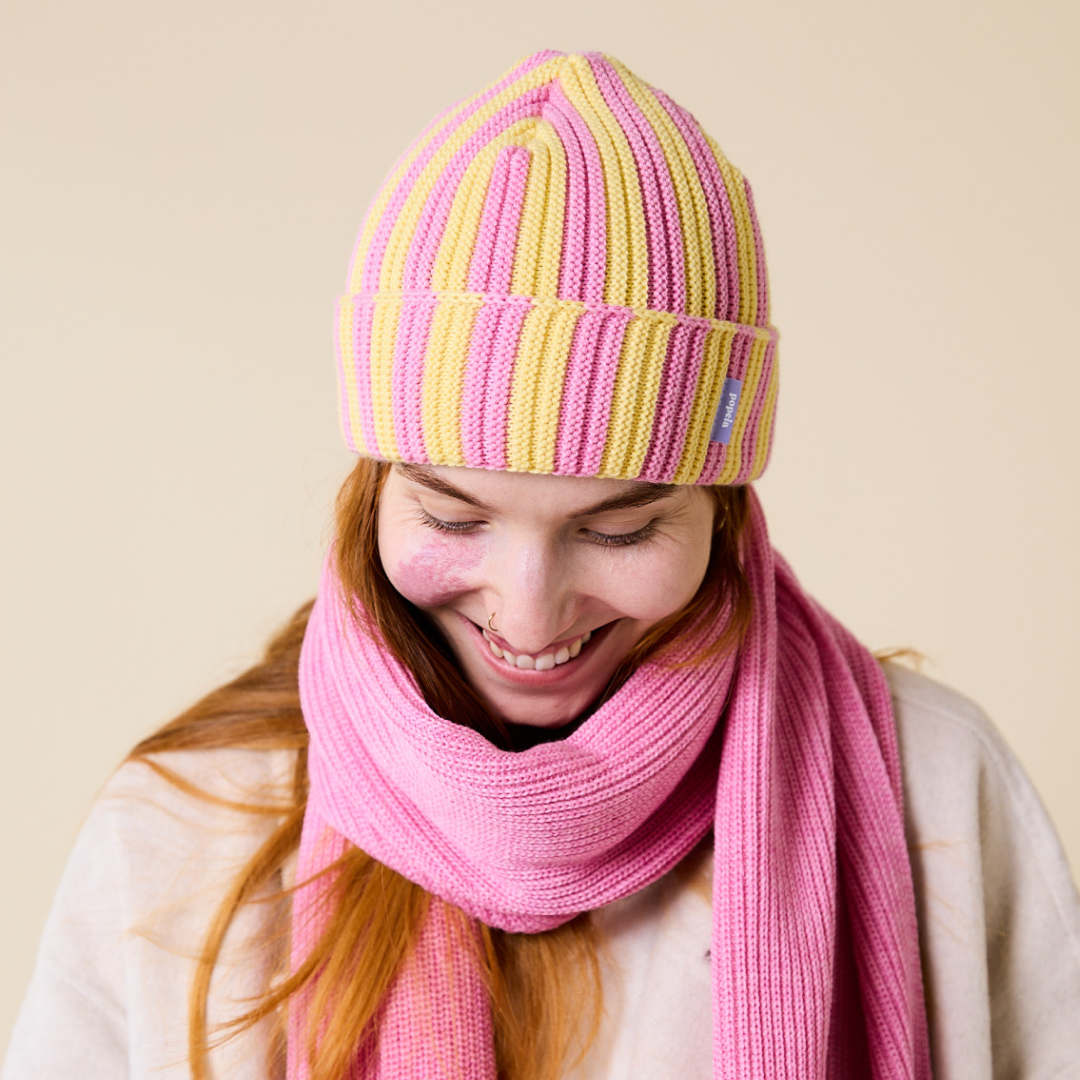 Special Beanie aus Merinowolle - Hellgelb/Pink