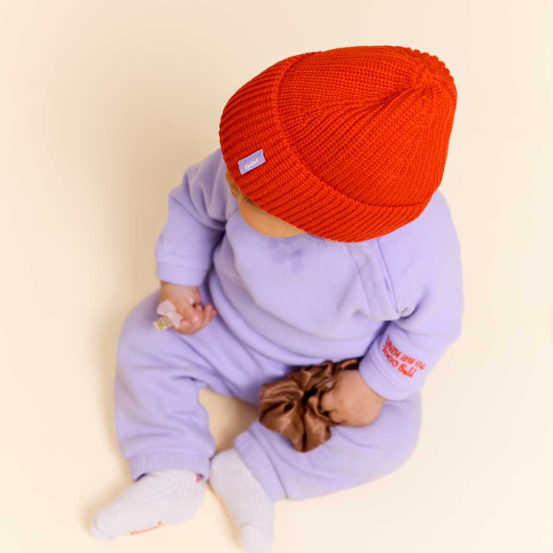 Baby Beanie aus Merinowolle in popeia Rot