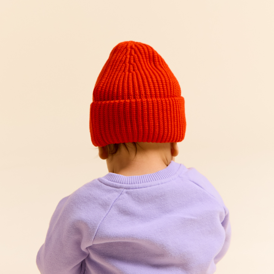 Baby Beanie aus Merinowolle in popeia Rot