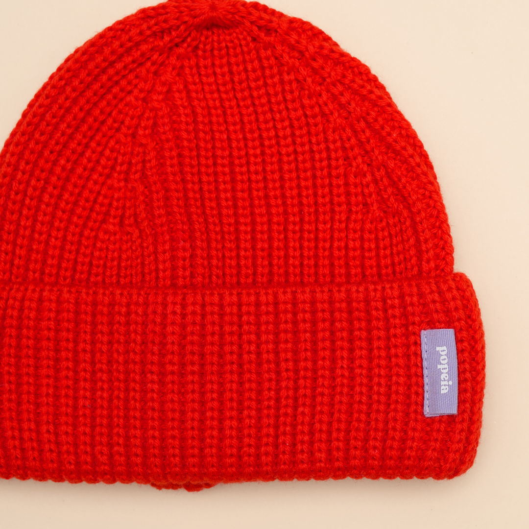 Baby Beanie aus Merinowolle in popeia Rot