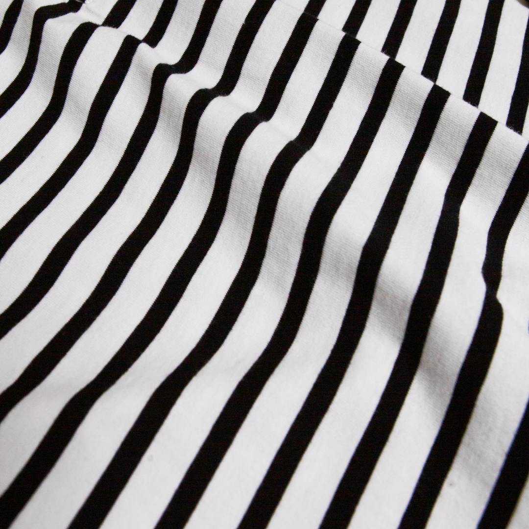 Poloshirt Gestreift aus Bio-Baumwolle in Schwarz/Off-White