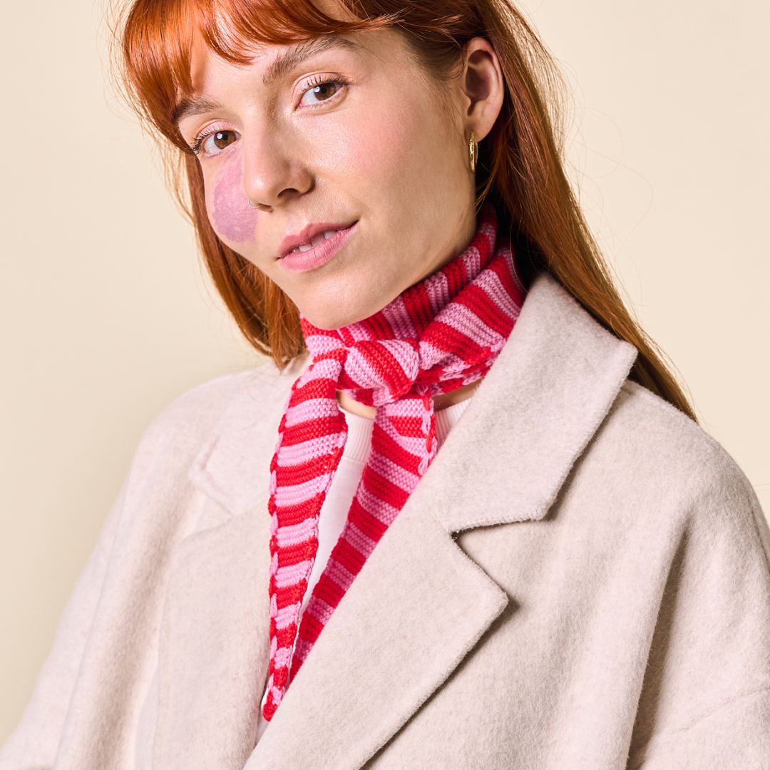 Merino Wool Mini Scarf in Pink/Red