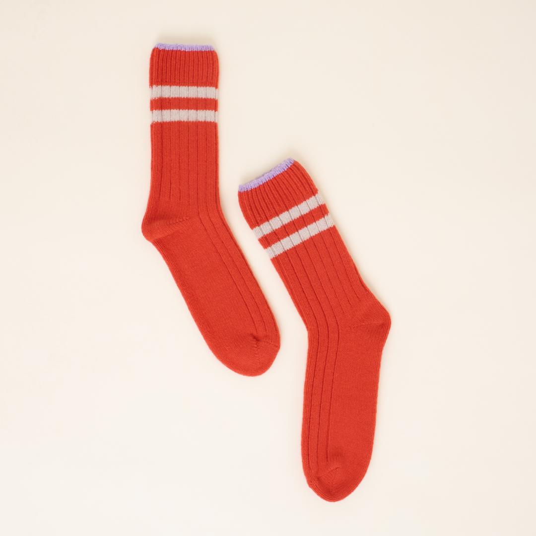 ‍Dicke Stricksocken aus Wolle in popeia Rot (100% off)