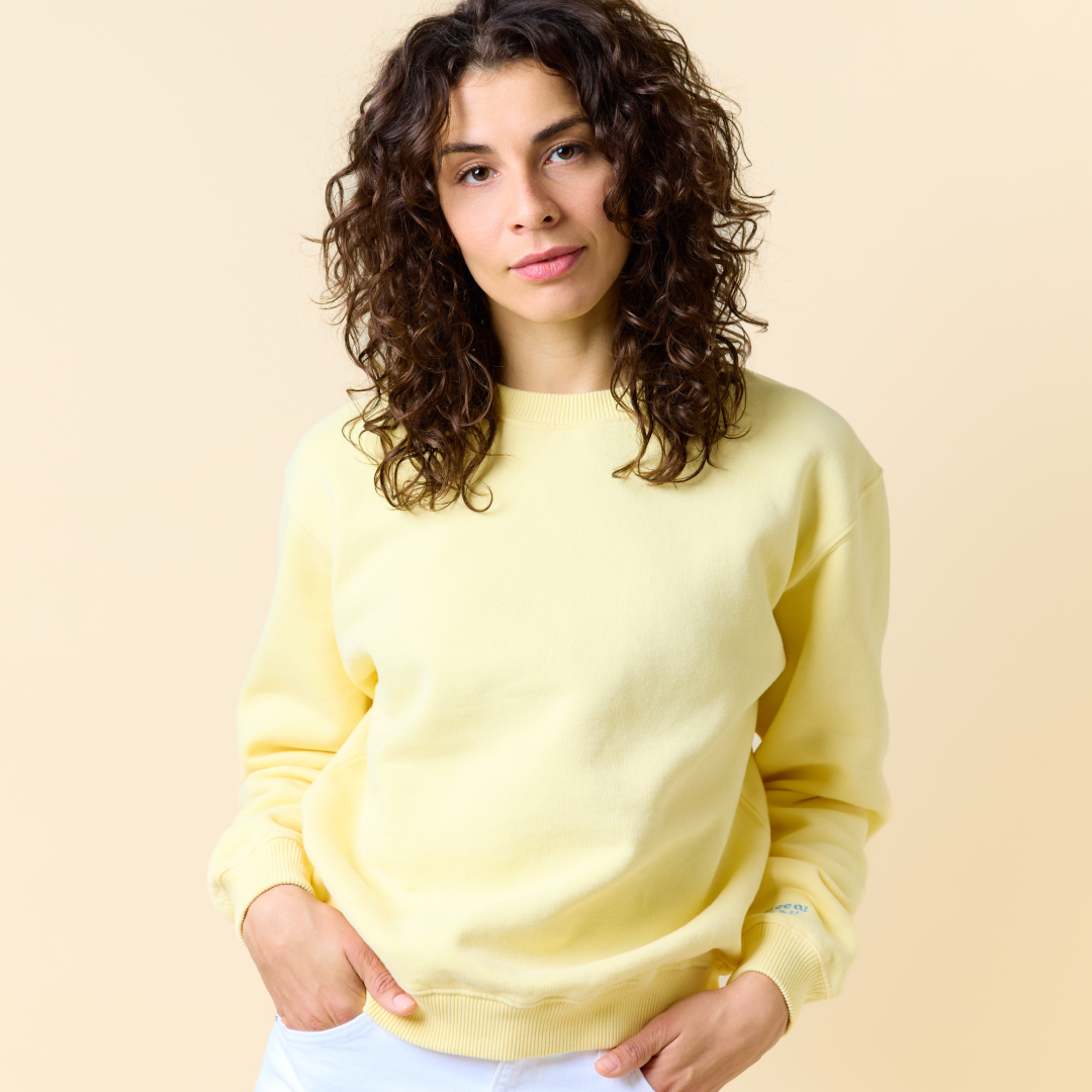 Kindness Sweater aus Bio-Baumwolle in Butter Yellow