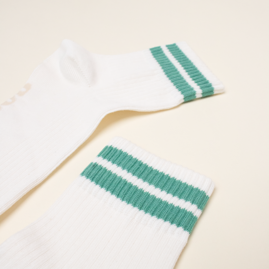 The Tennis - Organic Cotton Ankle Socks with Green Stripes