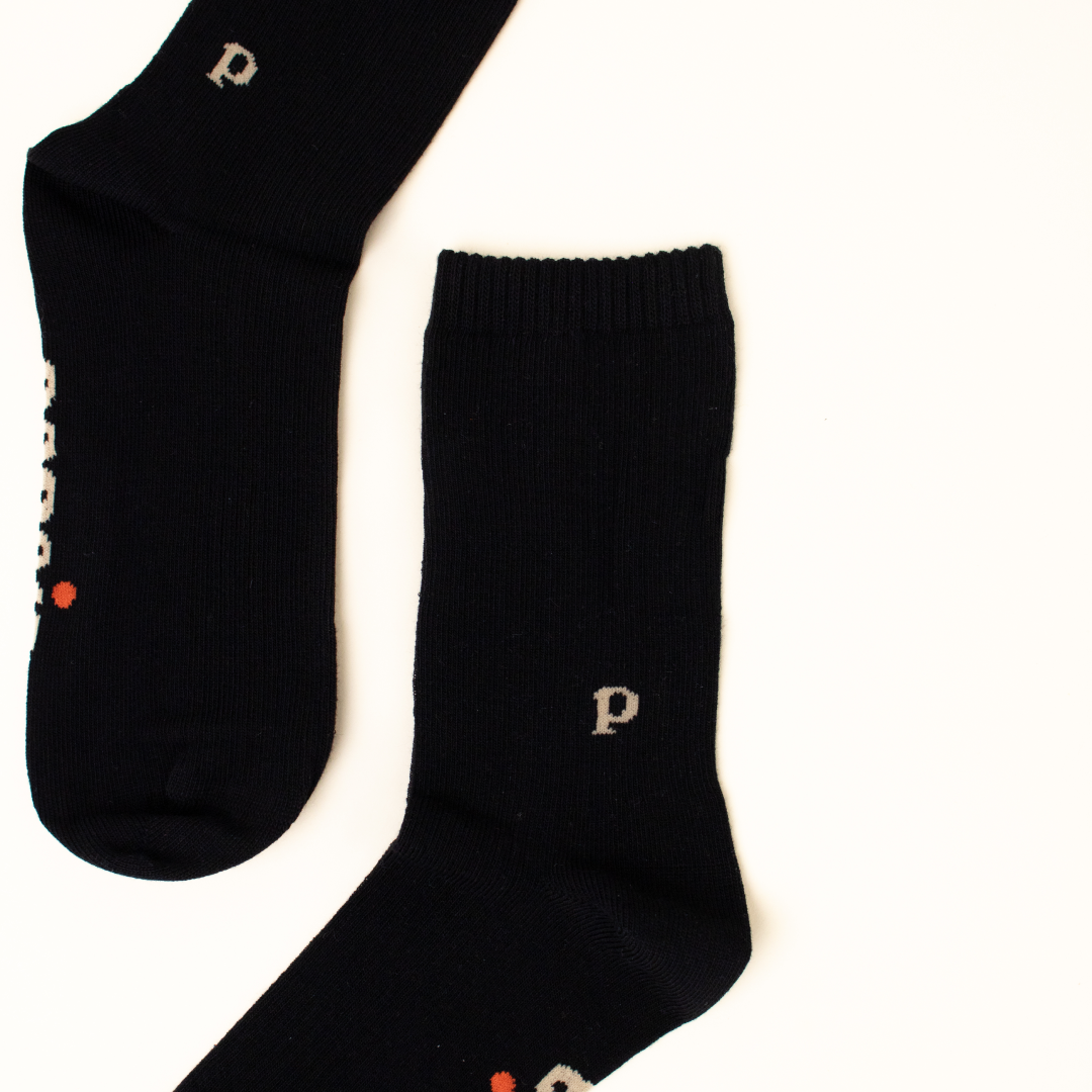 Mixed Set: White & Black Organic Cotton Socks